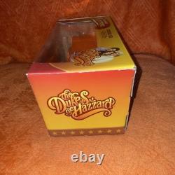 Dukes of Hazzard General Lee Diecast Metal Body Detailed Engine And Interior Ltd