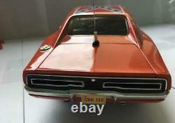 Dukes of Hazzard General Lee Dodge Charger 1969 1/18 Rare Autoworld No Spark