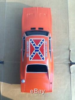 Dukes of Hazzard General Lee Remote Control RC 1/10 Scale Car withRemote UNTESTED