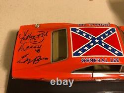 Dukes of Hazzard General Lee autograph by (8) 1 /18 Die Cast Model Car Rare