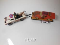 Dukes of Hazzard / Johnny Lightning 1969 Charger / 1959 Tow Truck / Hauler 1/64