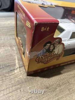 Dukes of Hazzard Roscoe Patrol Car Johnny lightning 118 Scale Cooter Auto