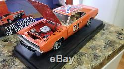 Dukes of Hazzard TV General Lee 118 Die Cast'69 Charger Autographed by Cast
