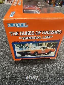 ERTL 1/25 General Lee The Dukes of Hazzard Car 1969 Dodge Charger Diecast Car