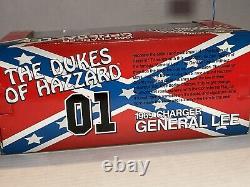 ERTL 118 Dukes of Hazard General Lee 1969 Charger New In Box