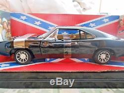 ERTL 118 Dukes of Hazzard BLACK General Lee 1969 Dodge Charger SIGNED