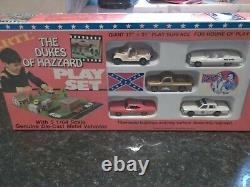 ERTL 1816 The Dukes Of Hazzard Play Set Mint from 1981 Very RARE