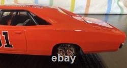 ERTL 1969 Charger General Lee 1/24 Dukes of Hazzard Warner Bros Inc 1981