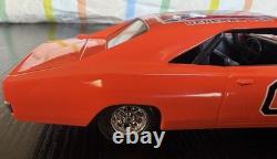 ERTL 1969 Charger General Lee 1/24 Dukes of Hazzard Warner Bros Inc 1981