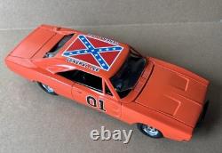 ERTL 1969 Charger General Lee 1/25 Dukes of Hazzard Warner Bros Inc 1981