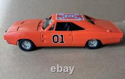 ERTL 1969 Charger General Lee 1/25 Dukes of Hazzard Warner Bros Inc 1981
