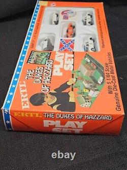 ERTL 3044 The Dukes Of Hazzard Play Set 1981 VERY RARE General Lee 100% Complete