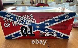 ERTL American Muscle 1969 Charger Dukes of Hazard The General Lee 118 Car