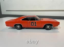 ERTL American Muscle General Lee 118 Die Cast Dodge Charger 32485