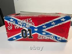 ERTL American Muscle General Lee 118 Die Cast Dodge Charger 32485