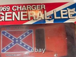 ERTL American Muscle General Lee 118 Die Cast Dodge Charger 32485