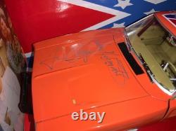 ERTL American Muscle General Lee Dukes Of Hazard Signed Tom Wopat John Schneider