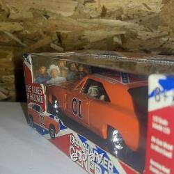 ERTL Dukes Of Hazard General Lee Die Cast 1969 Dodge Charger 125 Scale