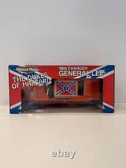 ERTL Dukes Of Hazzard 1969 Charger General Lee 118 American Muscle 2000
