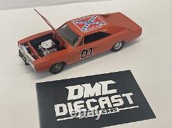 ERTL Dukes of Hazzard General Lee 1969 Dodge Charger 125 & Signed Postcard