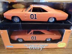 ERTL Dukes of Hazzard General Lee Charger 1998 OPEN with SEALED RARE 2001 125 (2)