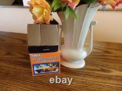 ERTL Dukes of Hazzard General Lee Charger 1998 OPEN with SEALED RARE 2001 125 (2)