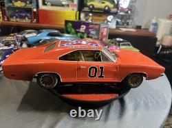 ERTL General Lee Dirty Version 118 Car Dukes Of Hazard Joyride 1/18 diecast