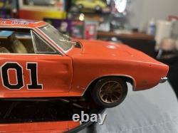 ERTL General Lee Dirty Version 118 Car Dukes Of Hazard Joyride 1/18 diecast