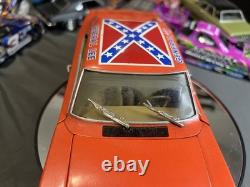 ERTL General Lee Dirty Version 118 Car Dukes Of Hazard Joyride 1/18 diecast
