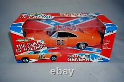 ERTL General Lee Duke's Of Hazzard 1969 Dodge Charger 118 Scale Die cast Car