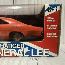 ERTL Racing Champions The Dukes Of Hazzard General Lee Car Dirty Version RARE
