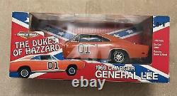 ERTL THE DUKES OF HAZZARD 1969 DODGE CHARGER 118 Scale The General Lee #01