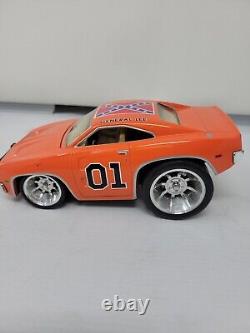 ERTL THE DUKES OF HAZZARD 1969 DODGE CHARGER, 118 Scale The General Lee NO BOX