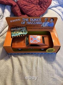 ERTL THE DUKES OF HAZZARD General Lee Car 1/25 Scale #1791