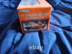 ERTL the Dukes of Hazard General Lee 125 Scale Diecast Car