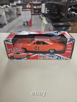 ERTL1969 The Dukes of Hazzards General Lee Charger 125 Signed Cooter NEW