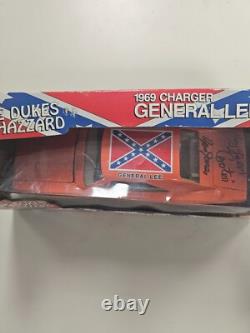 ERTL1969 The Dukes of Hazzards General Lee Charger 125 Signed Cooter NEW