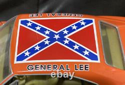 Ertl 1/18 General Lee 1969 Dodge Charger / Warner Bros. 1981 Dukes of Hazard
