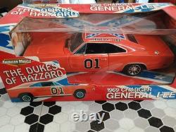 Ertl 118 Dukes of Hazzard General Lee Diecast Vehicle 32485