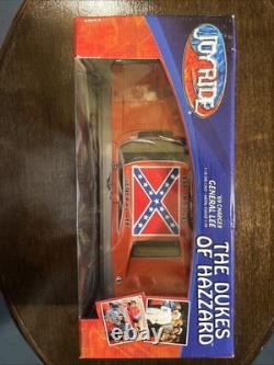 Ertl 118 Dukes of Hazzard General Lee Diecast Vehicle 32485