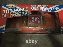 Ertl 118 Dukes of Hazzard General Lee Diecast Vehicle 32485