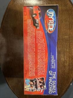 Ertl 118 Dukes of Hazzard General Lee Diecast Vehicle 32485