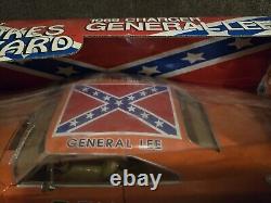 Ertl 118 Dukes of Hazzard General Lee Diecast Vehicle 32485