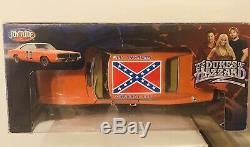 Ertl 1969 Dodge Charger #01 General Lee The Dukes of Hazzard 118 Diecast Car