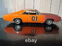 Ertl 1969 Dodge Charger General Lee Dukes Of Hazzard 118 Diecast 2 Car Set