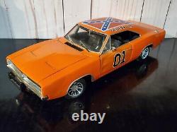 Ertl 1969 Dodge Charger General Lee Dukes Of Hazzard 118 Diecast 2 Car Set