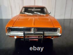 Ertl 1969 Dodge Charger General Lee Dukes Of Hazzard 118 Diecast 2 Car Set