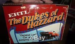 Ertl 3570 Dukes of Hazzard General Lee Pressed Steel 13.5 116 Boxed 1982