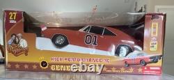 Ertl 7967 The Dukes of Hazzard 110 Scale General Lee 1969 Dodge Charger #01