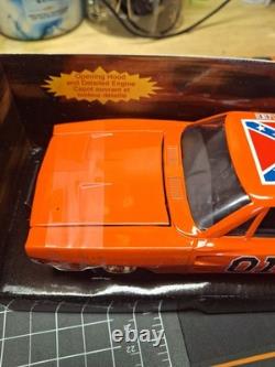 Ertl 7967 The Dukes of Hazzard 125 Scale General Lee 1969 Dodge Charger #01